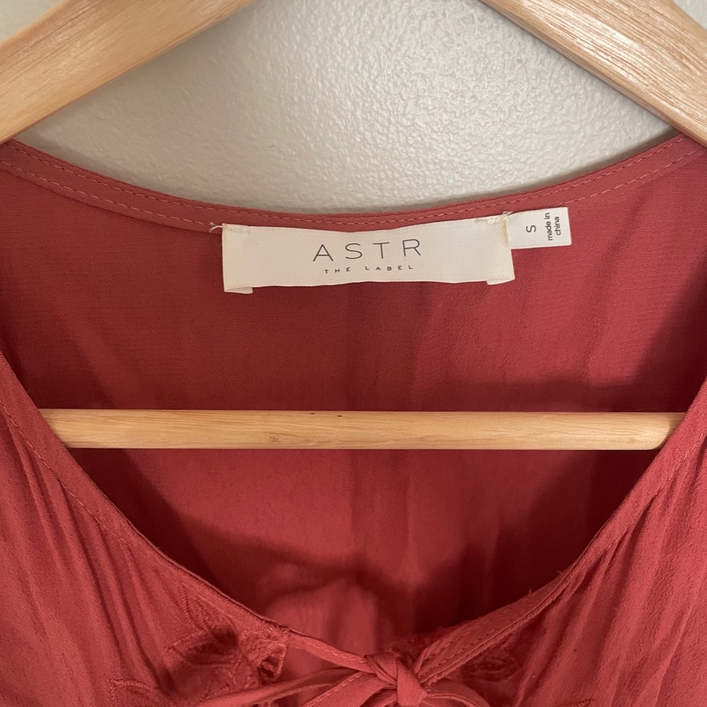 ASTR The Label - Picture 4 of 5